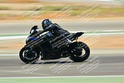 media/Sep-07-2025-TrackXperience (Sun) [[ee17e62fad]]/Level 2/Session 4 (Lower Chicane)/